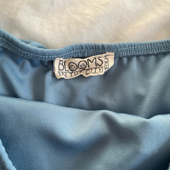 Off shoulder mini dress - Picture 2 of 5